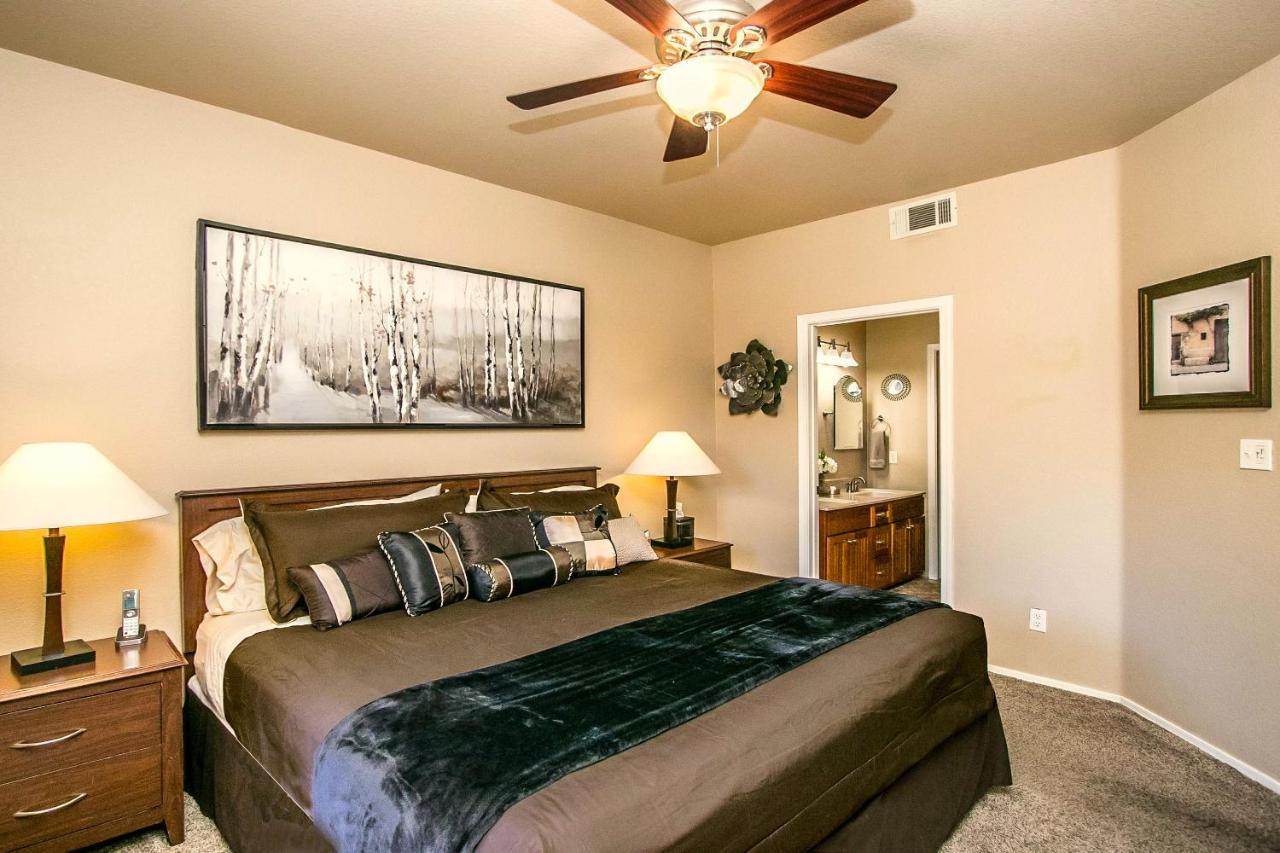 Private Resort Community -- ½ Mile Walk To Hiking & Biking At N. Mtn. Preserve! Phoenix Exteriör bild